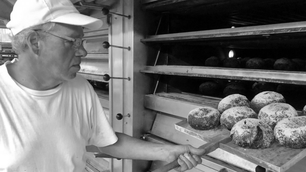 49 Jahre als Bäcker geschuftet. Trotzdem droht Günther D. eine Mini-Rente.